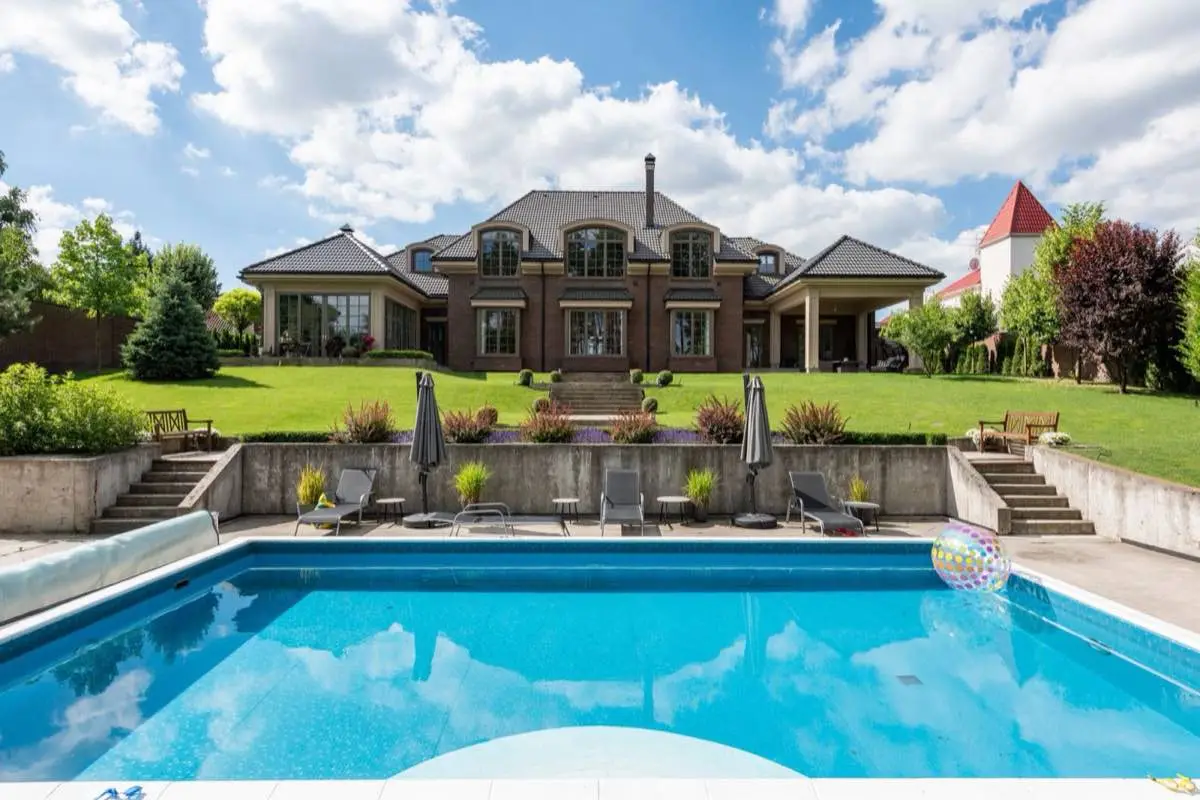 Pool Decks in Naples, FL
